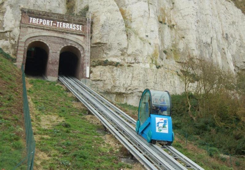 A Nous Quatre Villa Le Tréport Exteriör bild
