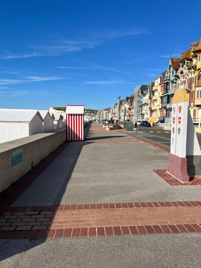A Nous Quatre Villa Le Tréport Exteriör bild